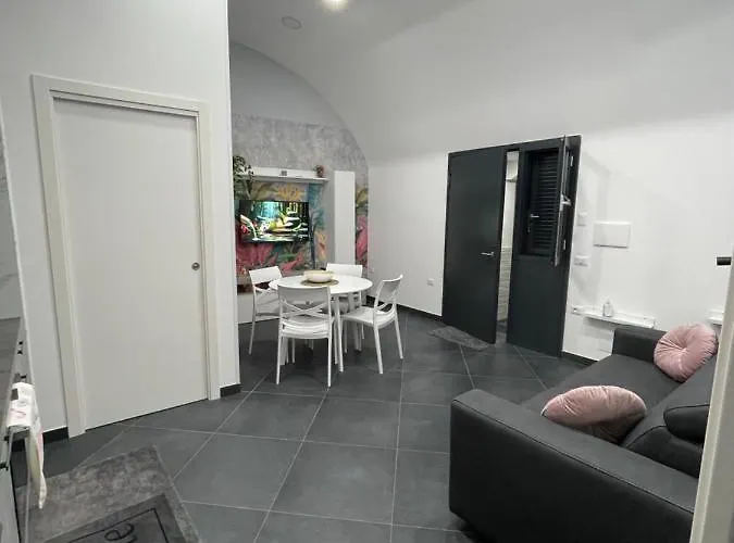 A' Casa Mij 나폴리